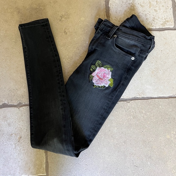 Hudson Floral Gray Skinny Jean - Picture 1 of 7